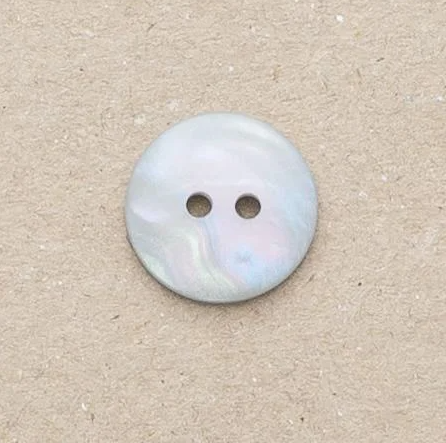 Mother of Pearl Look Button - Grey