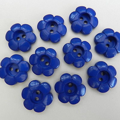 Daisy Flower Button - Royal Blue No 24