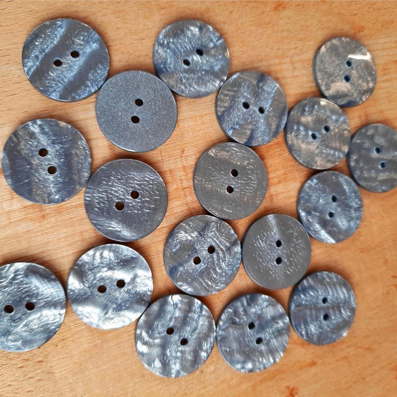 Stunning Metallic Shimmer Button - Silver