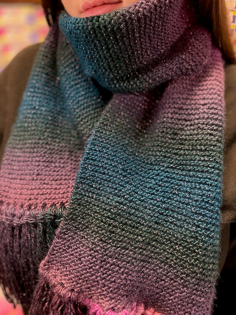 Easy Beginners Sparkly Winter Scarf Pattern