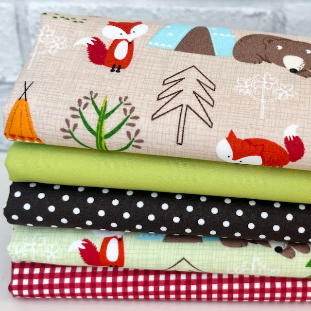 Camping in the Forest Woodland Animals 5 Piece Fat Quarter Bundle 100% Cotton Poplin