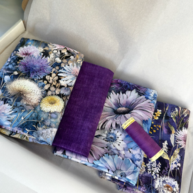 Timeless Treasures, Thistle, Night garden 4 Piece FQ Bundle Plus Thread Treat Box