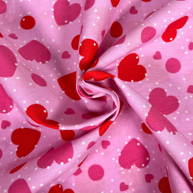 Sweet Hearts Polycotton fabric, 112cm wide per 1/2 metre