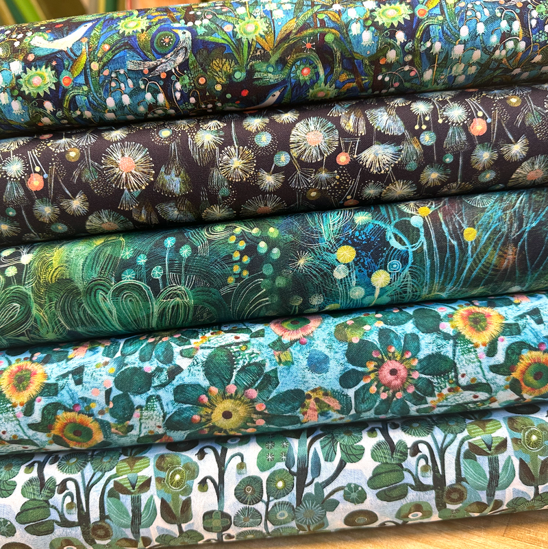 L'Heure Bleue Free Spirit 5 Piece 100% Premium Cotton Fat Quarter Bundle