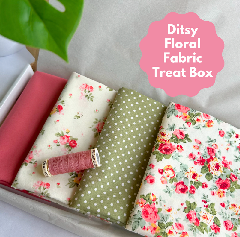 Ditsy Florals 4 Piece FQ Bundle Plus Thread Treat Box