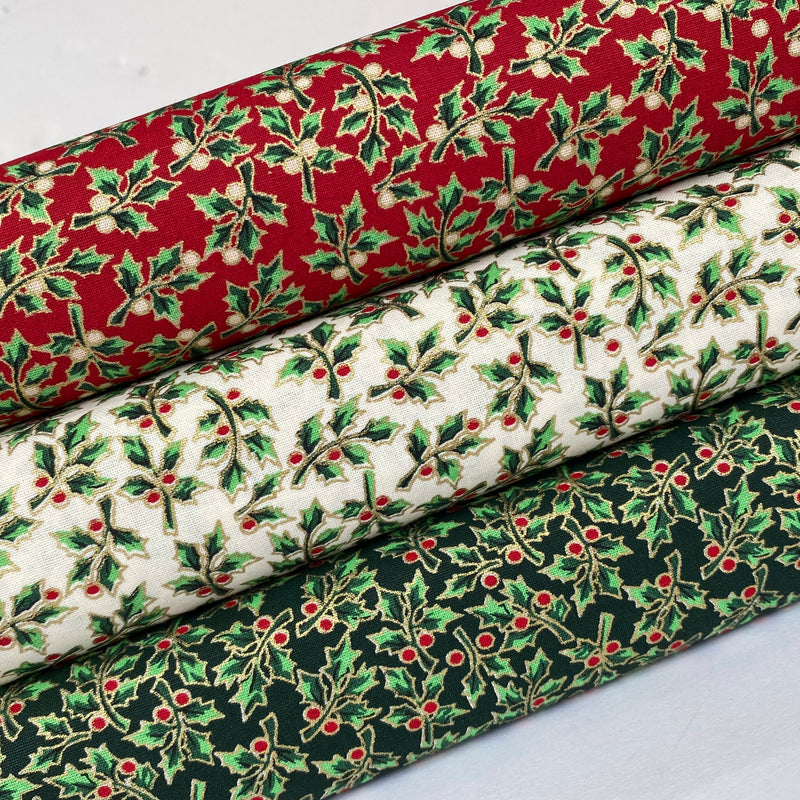 Christmas holly design 3 piece fat quarter bundle