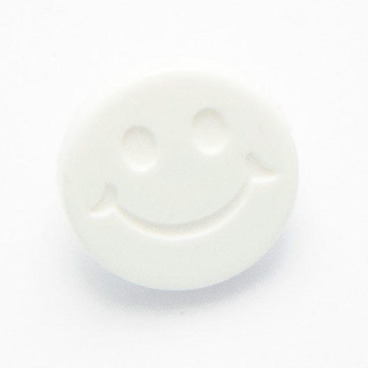 Smiley Face Buttons Size 15mm - All White