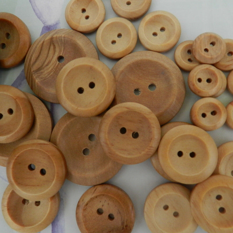 round wooden buttons, natural wood finished effect 14mm - 35mm